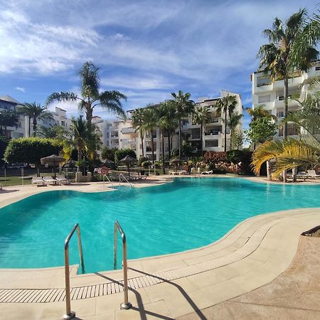 Costalita On The Beach - 3 Bedroom Cosy Apartment Естепона Екстериор снимка